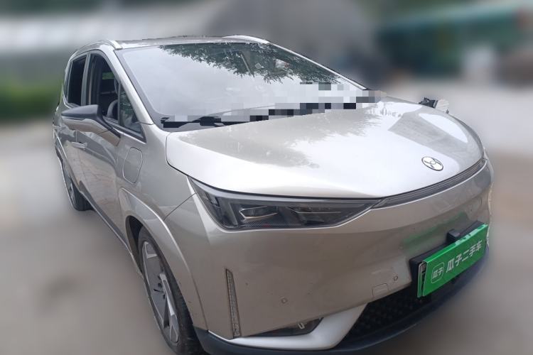 Used Hycan Z03 2022 620 km Range Trendy Cool Version 160 kW 76.8 kWh Front Right 45 Deg