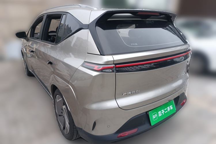 Used Hycan Z03 2022 620 km Range Trendy Cool Version 160 kW 76.8 kWh Rear Left 45 Deg