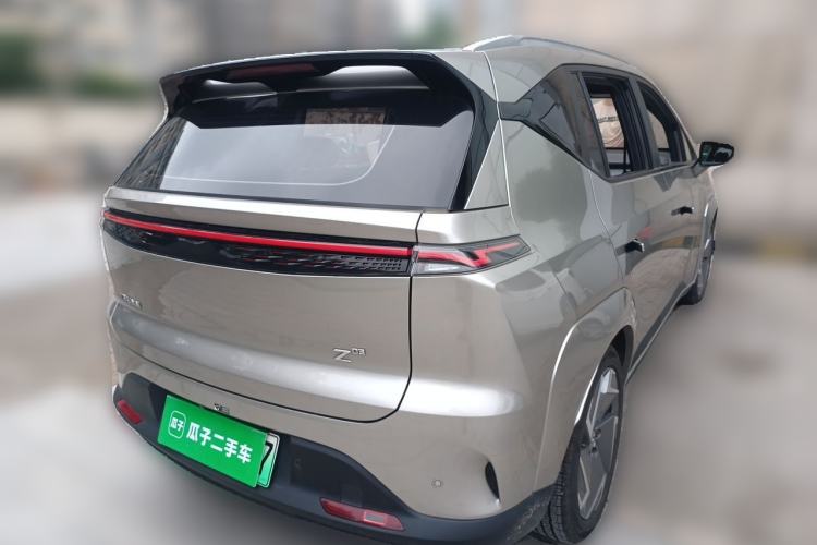 Used Hycan Z03 2022 620 km Range Trendy Cool Version 160 kW 76.8 kWh Rear Right 45 Deg