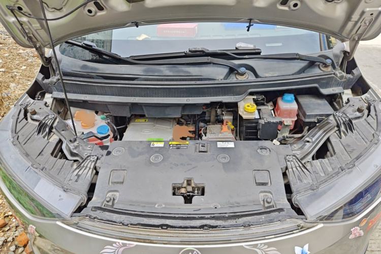 Used Hycan Z03 2022 510 km Range Chaozhi Version 135 kW 63.98 kWh Engine Bay