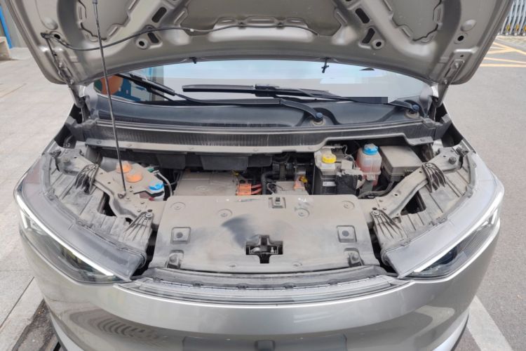 Used Hycan Z03 2022 510 km Range Trendy Cool Version 135 kW 63.98 kWh Engine Bay
