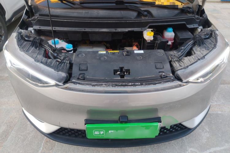 Used Hycan Z03 2022 620 km Range Trendy Cool Version 160 kW 76.8 kWh Engine Bay