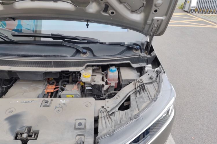 Used Hycan Z03 2022 510 km Range Trendy Cool Version 135 kW 63.98 kWh Engine Bay Left