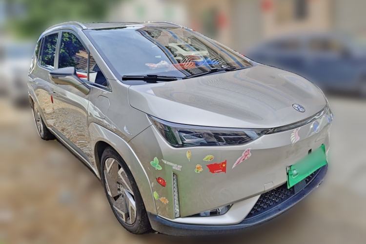 Used Hycan Z03 2022 510 km Range Chaozhi Version 135 kW 63.98 kWh Front Right 45 Deg