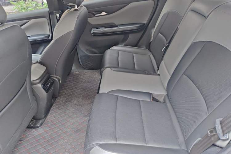 Used Hycan Z03 2022 510 km Range Chaozhi Version 135 kW 63.98 kWh Left Rear Seat