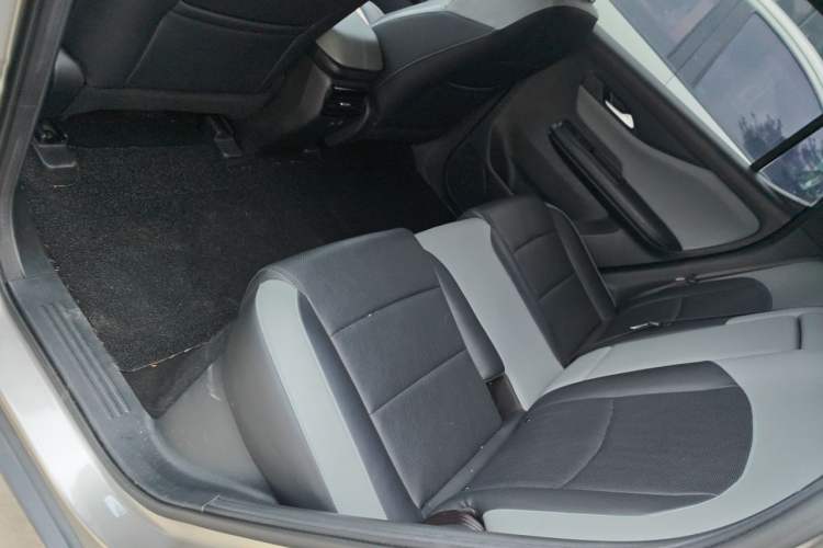 Used Hycan Z03 2022 620 km Range Chaozhi Version 160 kW 76.8 kWh Left Rear Seat