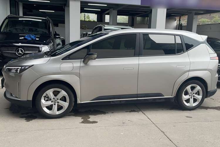 Used Hycan Z03 2022 510 km Range Trend Edition 135 kW 63.98 kWh Left Side