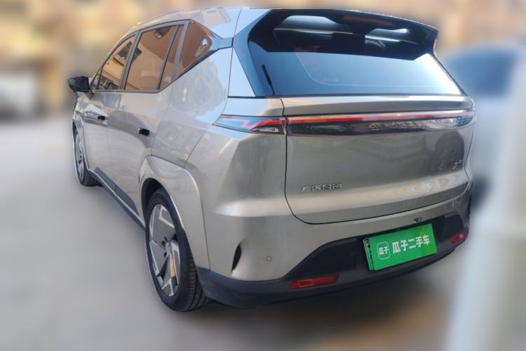 Used Hycan Z03 2022 620 km Range Trendy Cool Version 160 kW 76.8 kWh Rear Left 45 Deg