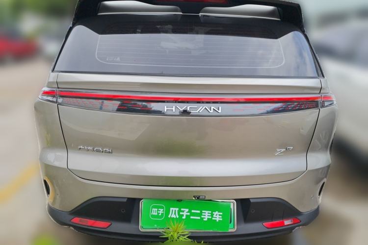 Used Hycan Z03 2022 620 km Range Chaozhi Version 160 kW 76.8 kWh Rear