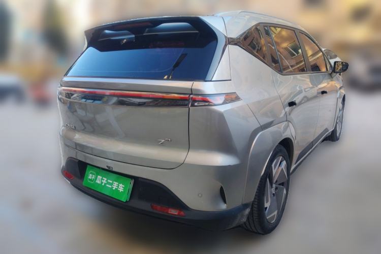 Used Hycan Z03 2022 620 km Range Trendy Cool Version 160 kW 76.8 kWh Rear Right 45 Deg