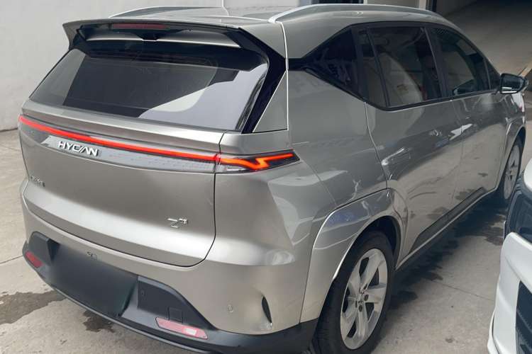 Used Hycan Z03 2022 510 km Range Trend Edition 135 kW 63.98 kWh Rear Right 45 Deg