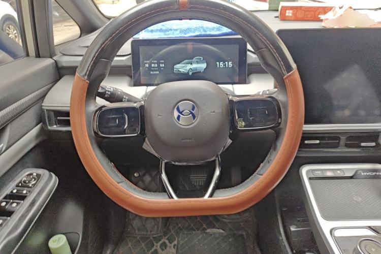 Used Hycan Z03 2022 510 km Range Chaozhi Version 135 kW 63.98 kWh Steering Wheel