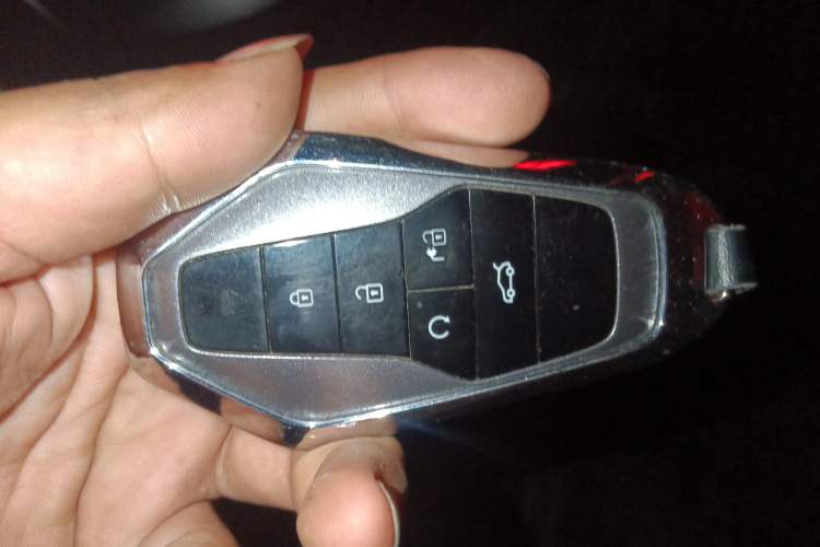 Used Hycan Z03 2022 510 km Range Trend Edition 160 kW 61.13 kWh Vehicle Key