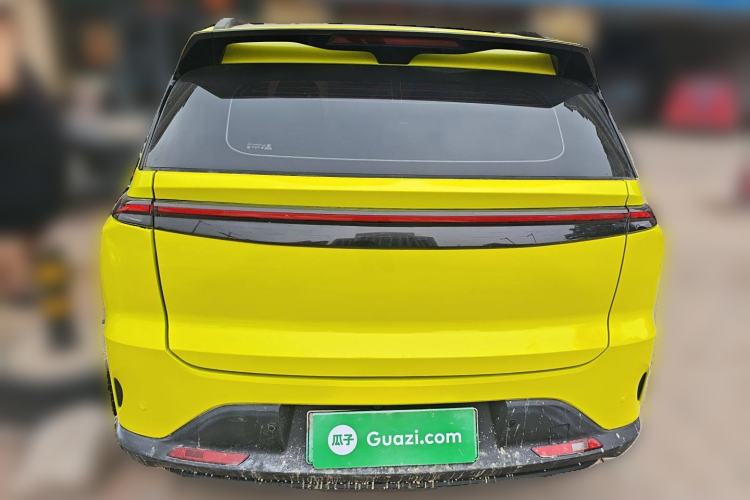 Used Hycan Z03 2022 510 km Range Trendy Cool Version 135 kW 63.98 kWh Rear