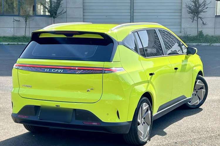 Used Hycan Z03 2022 510 km Range Chaozhi Version 135 kW 63.98 kWh Rear Right 45 Deg