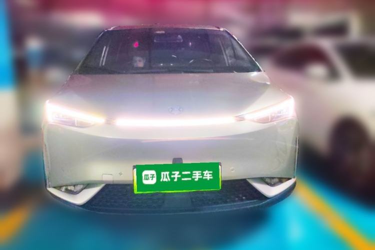 Used Hycan Z03 2022 510 km Range Trendy Cool Version 135 kW 64.23 kWh Front