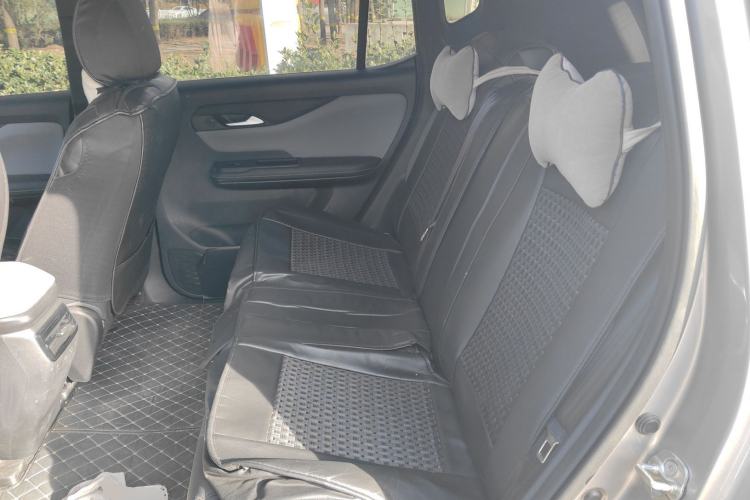Used Hycan Z03 2022 510 km Range Trendy Cool Version 135 kW 63.98 kWh Left Rear Seat
