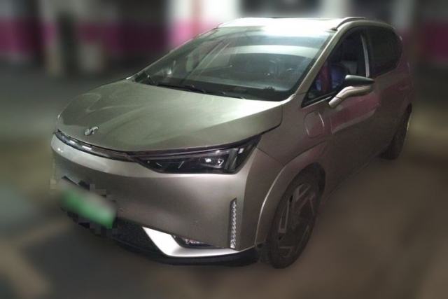 Hycan Z03 2022 510 km Range Trendy Cool Version 160 kW 61.13 kWh مستعملة