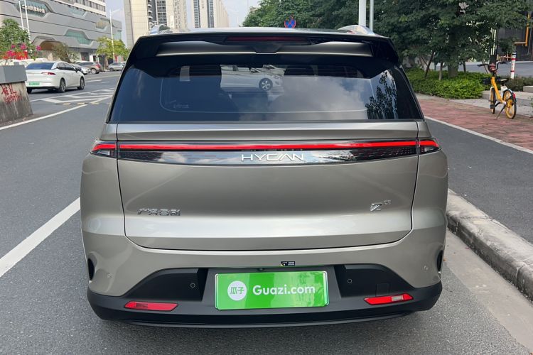 Used Hycan Z03 2022 620 km Range Trendy Cool Version 160 kW 76.8 kWh Rear