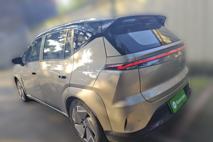 Used Hycan Z03 2022 510 km Range Trendy Cool Version 135 kW 64.23 kWh Rear Left 45 Deg