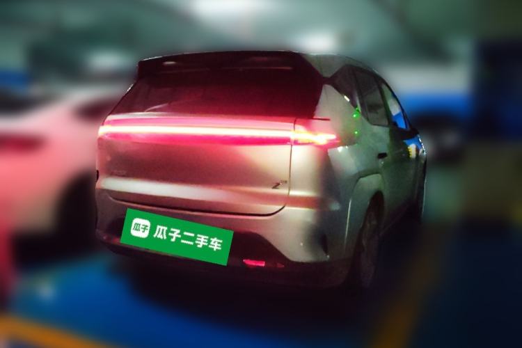 Used Hycan Z03 2022 510 km Range Trendy Cool Version 135 kW 64.23 kWh Rear