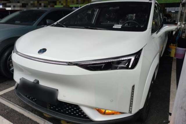 Used Hycan Z03 2022 510 km Range Trendy Cool Version 160 kW 61.13 kWh