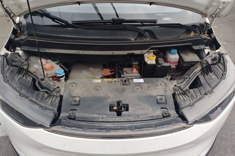 Used Hycan Z03 2022 510 km Range Trendy Cool Version 135 kW 63.98 kWh Engine Bay
