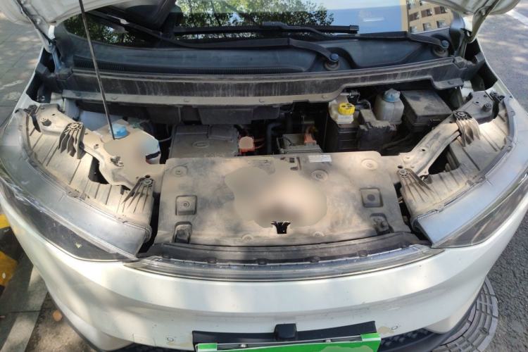 Used Hycan Z03 2022 620 km Range Trendy Cool Version 160 kW 76.8 kWh Engine Bay