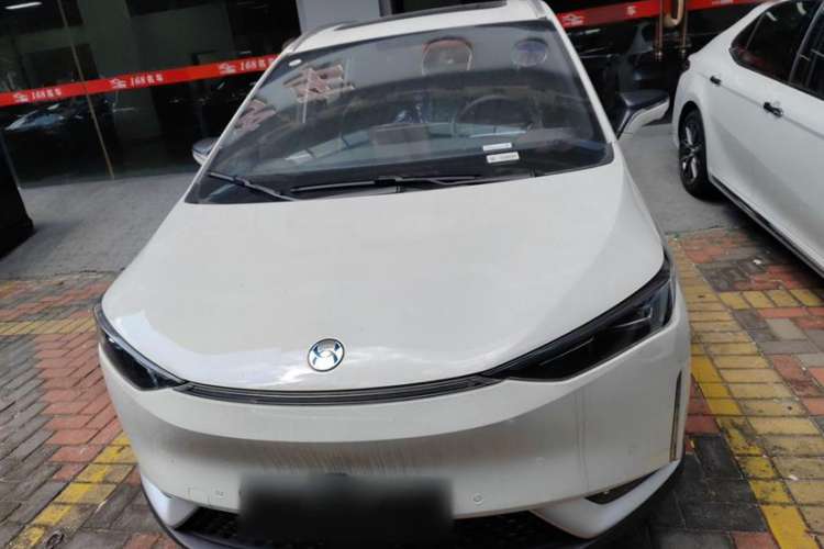 Used Hycan Z03 2022 510 km Range Trendy Cool Version 160 kW 61.13 kWh Exterior 1