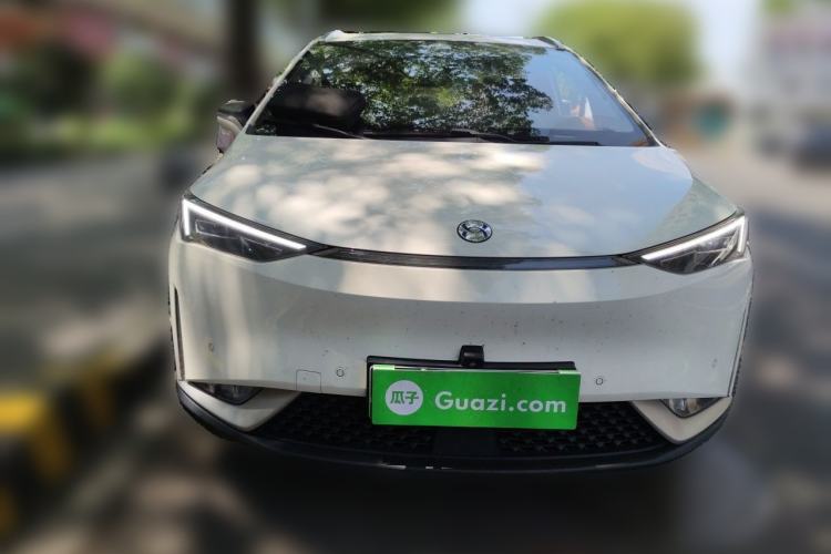 Used Hycan Z03 2022 620 km Range Trendy Cool Version 160 kW 76.8 kWh Front