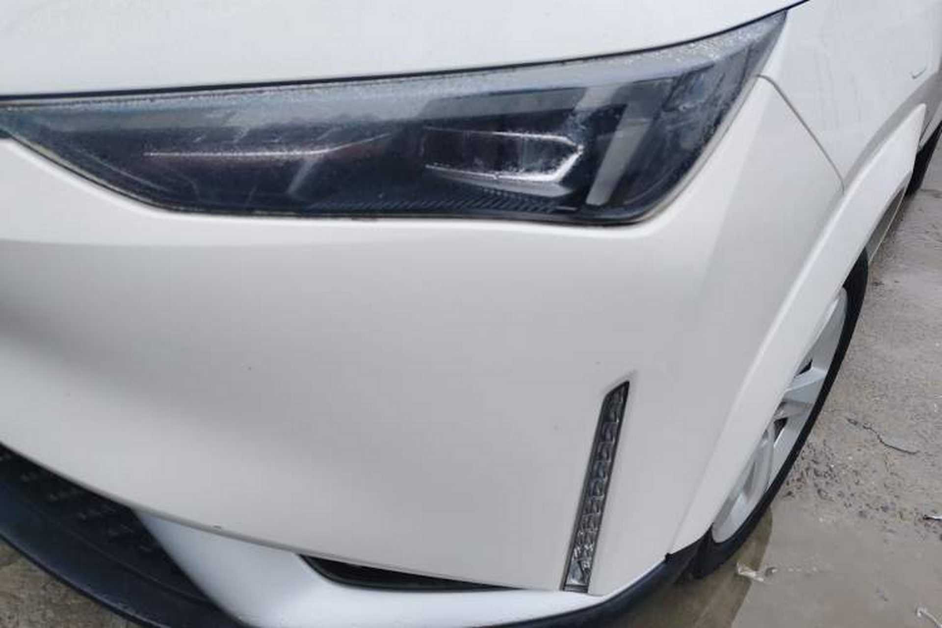 Used Hycan Z03 2022 430 km Range Trend Edition 135 kW 55.5 kWh Left Front Headlight