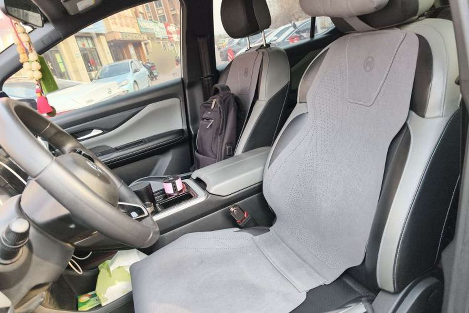 Used Hycan Z03 2022 510 km Range Trend Edition 135 kW 63.98 kWh Left Front Seat
