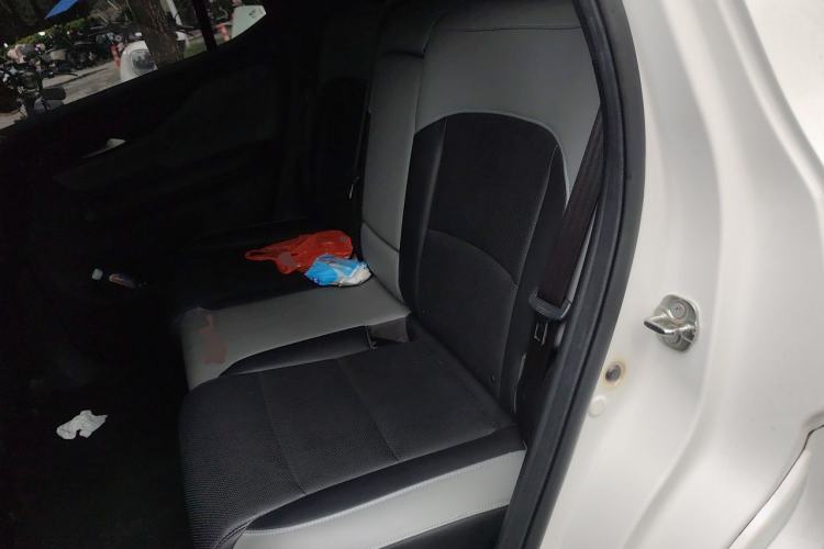 Used Hycan Z03 2022 510 km Range Trend Edition 135 kW 64.23 kWh Left Rear Seat