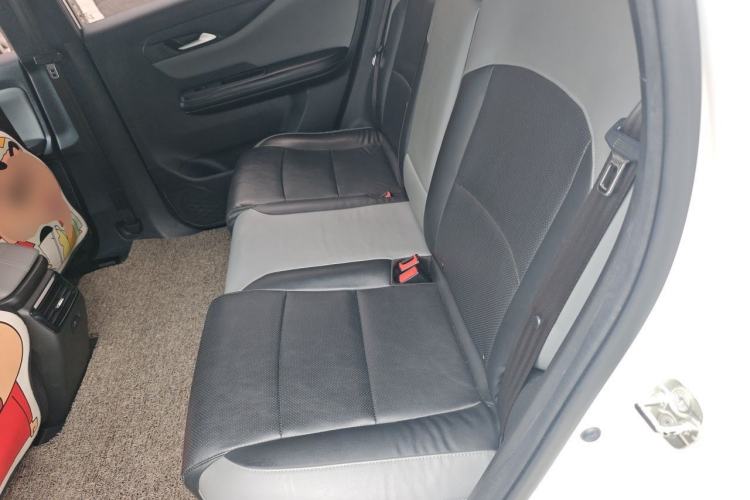 Used Hycan Z03 2022 620 km Range Trendy Cool Version 160 kW 76.8 kWh Left Rear Seat