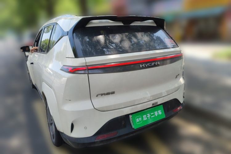 Used Hycan Z03 2022 620 km Range Trendy Cool Version 160 kW 76.8 kWh Rear Left 45 Deg