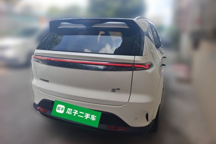 Used Hycan Z03 2022 620 km Range Trendy Cool Version 160 kW 76.8 kWh Rear Right 45 Deg