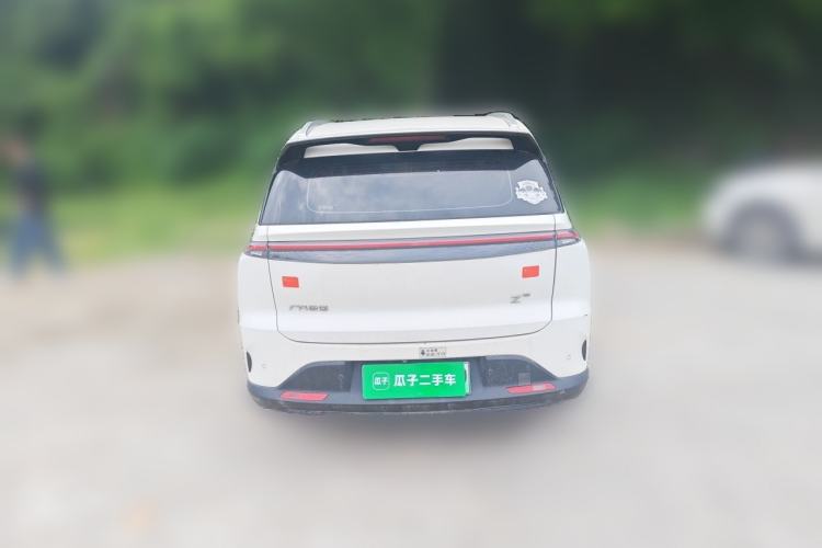 Used Hycan Z03 2022 620 km Range Trendy Cool Version 160 kW 76.8 kWh Rear