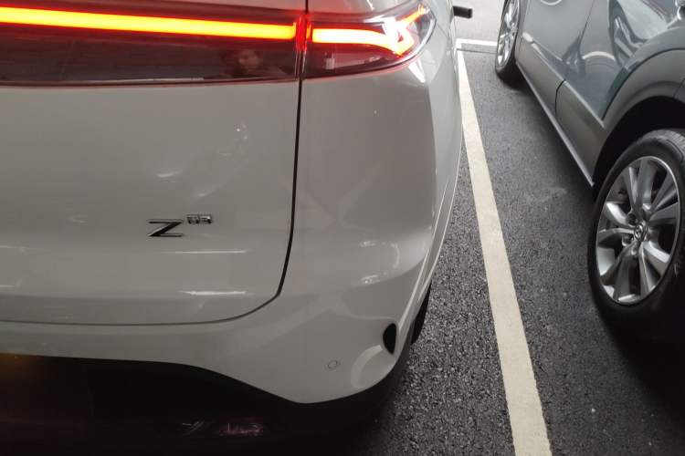 Used Hycan Z03 2022 510 km Range Trendy Cool Version 160 kW 61.13 kWh Right Rear Taillight