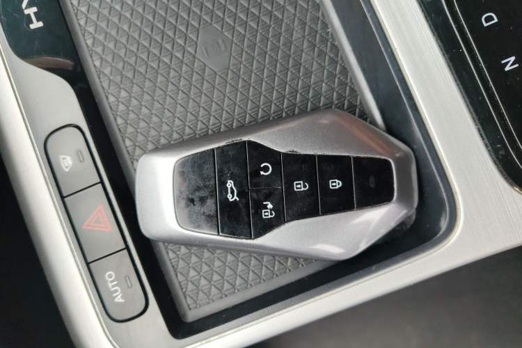Used Hycan Z03 2022 430 km Range Trend Edition 135 kW 55.5 kWh Vehicle Key