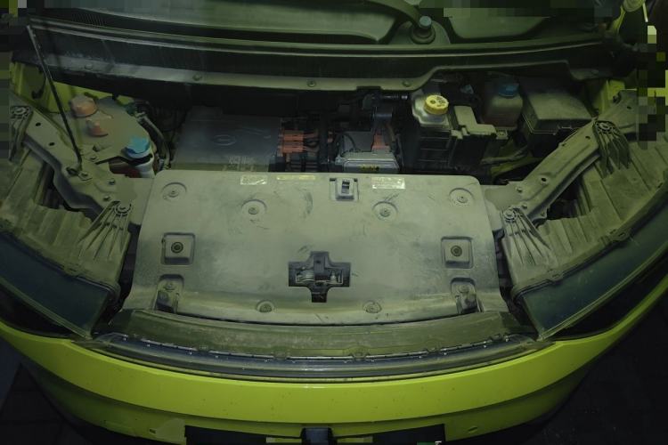 Used Hycan Z03 2022 510 km Range Trendy Cool Version 135 kW 63.98 kWh Engine Bay