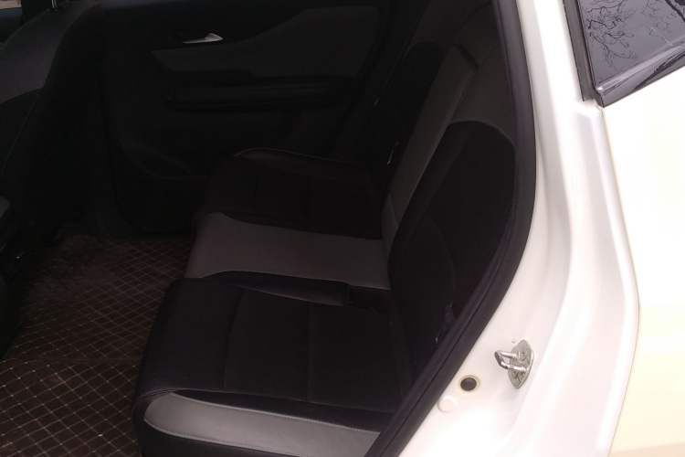 Used Hycan Z03 2022 510 km Range Trendy Cool Version 135 kW 63.98 kWh Left Rear Seat