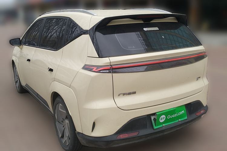 Used Hycan Z03 2022 510 km Range Trendy Cool Version 135 kW 63.98 kWh Rear Left 45 Deg