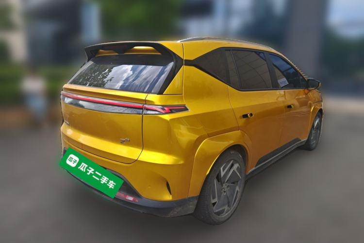Used Hycan Z03 2022 620 km Range Trendy Cool Version 160 kW 76.8 kWh Rear Right 45 Deg