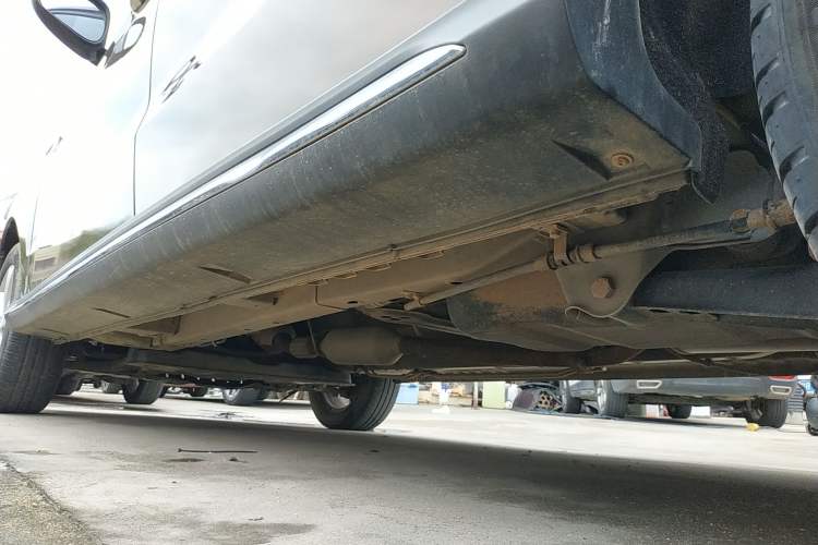 Used HYOSOW 2016 H3F 1.5L Manual Luxury Model Left Side Sill
