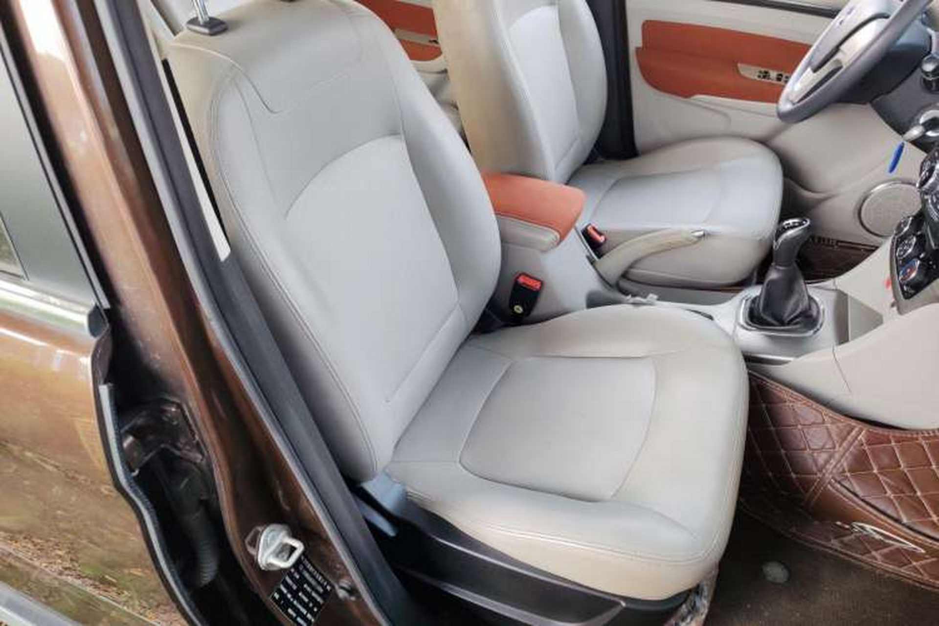 Used HYOSOW 2016 H3F 1.5L Manual Luxury Model Right Front Seat