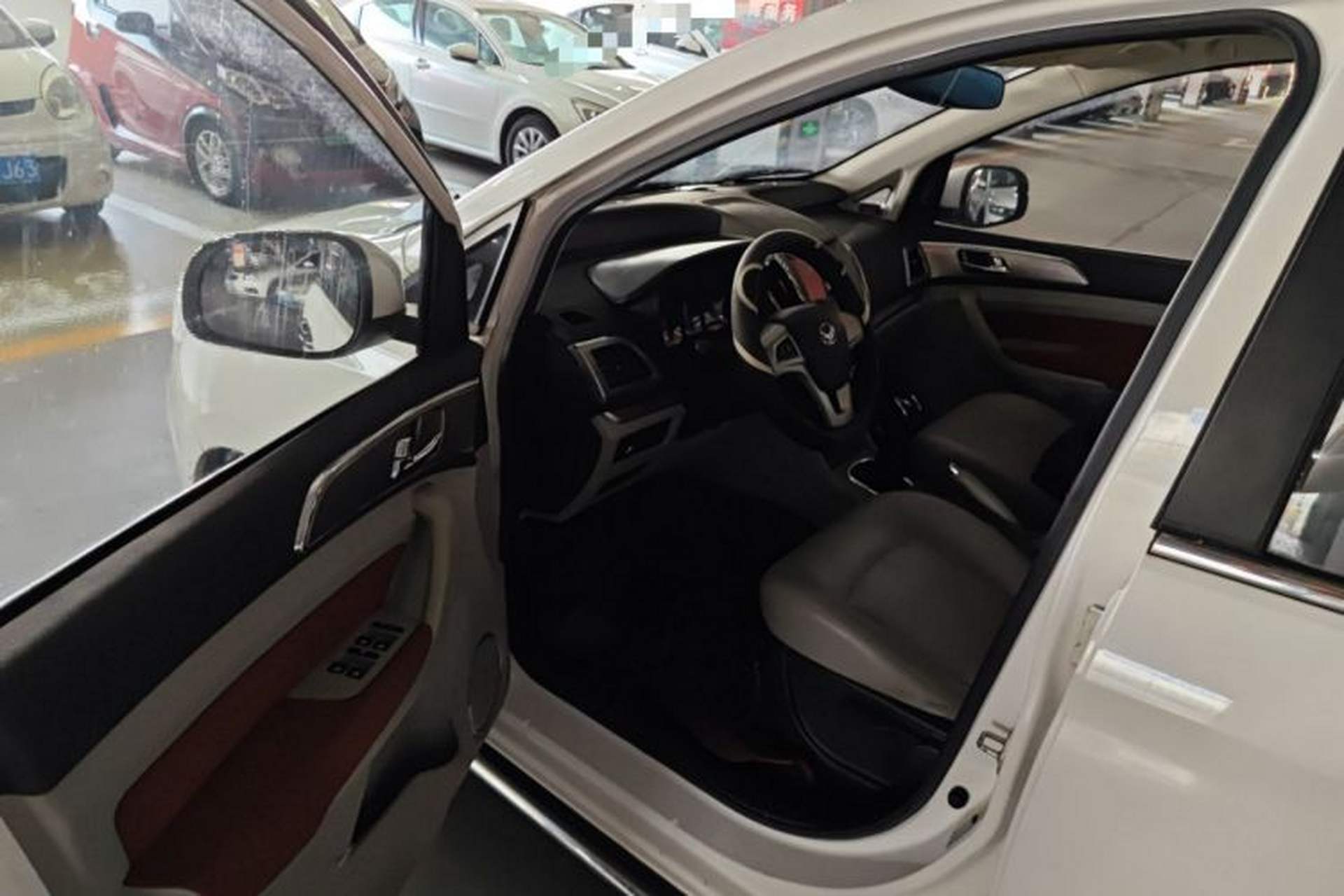 Used HYOSOW 2016 H3F 1.5L Manual Luxury Model Driver Seat