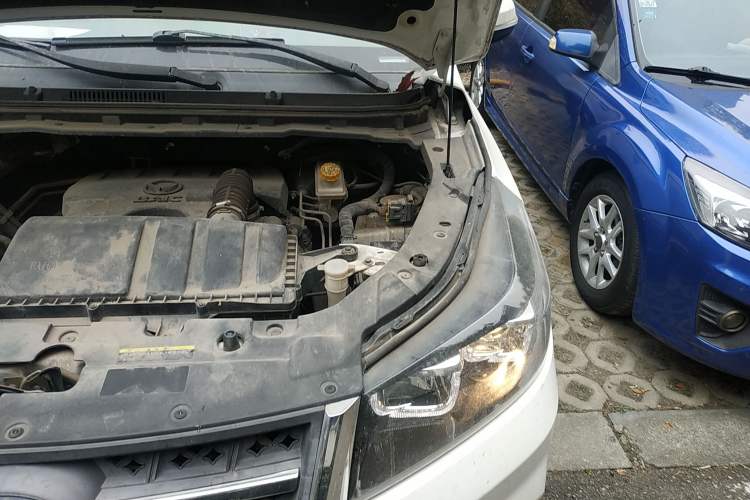 Used HYOSOW 2016 S3L 1.5L Manual Prestige Edition Engine Bay Left