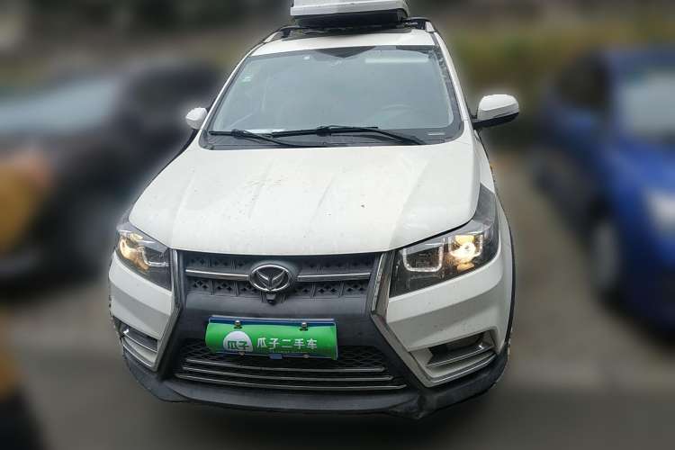 Used HYOSOW 2016 S3L 1.5L Manual Prestige Edition Front