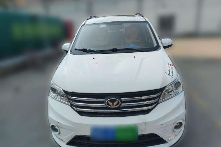 Used HYOSOW 2016 H3F 1.5L Manual Luxury Model Front
