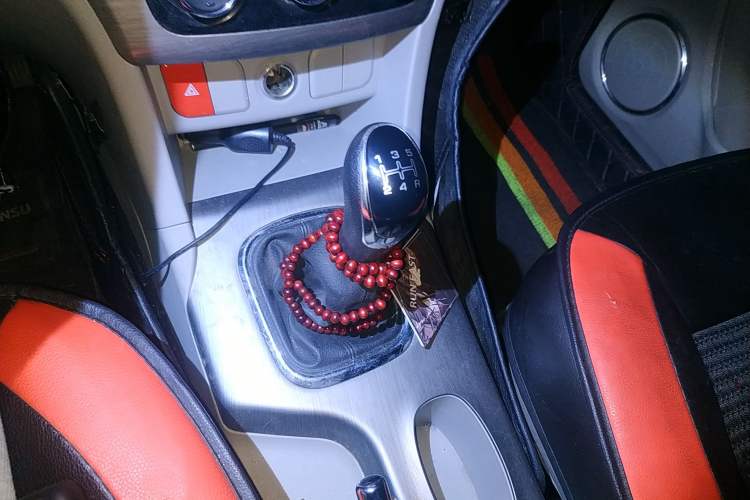 Used HYOSOW 2016 H3F 1.5L Manual Prestige Edition Gear Lever
